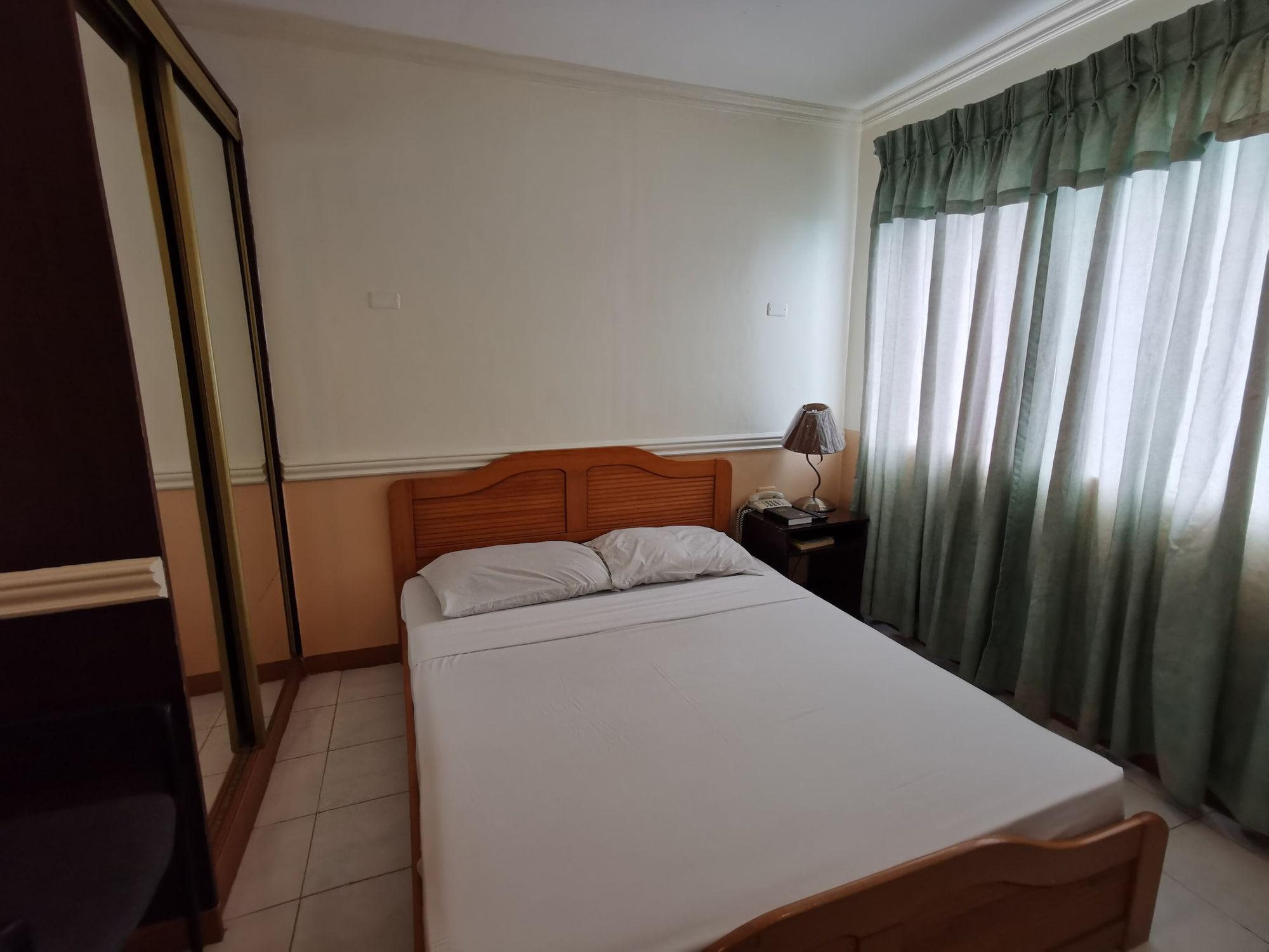 Metro Park Hotel - Cebu City Экстерьер фото