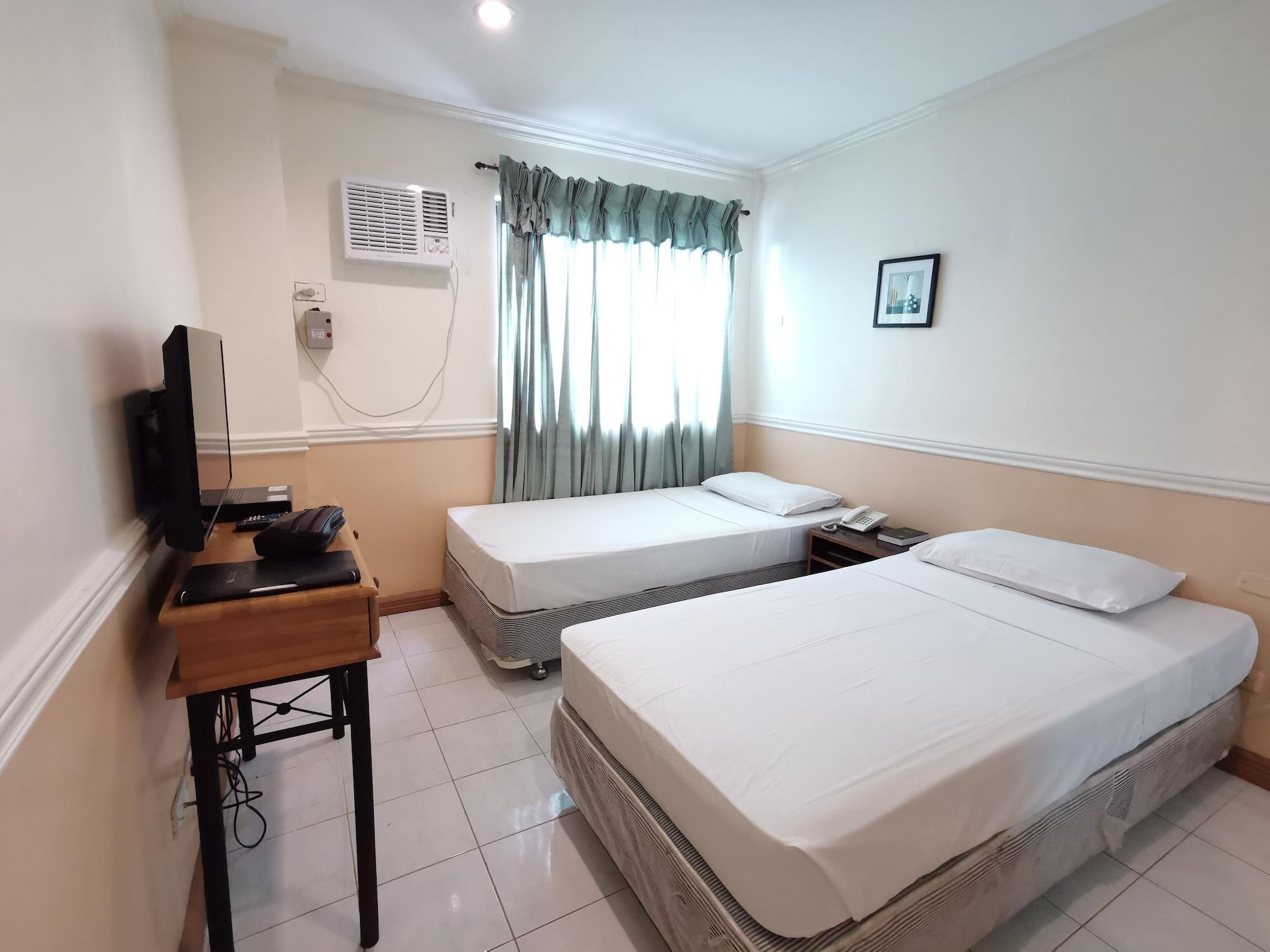 Metro Park Hotel - Cebu City Экстерьер фото