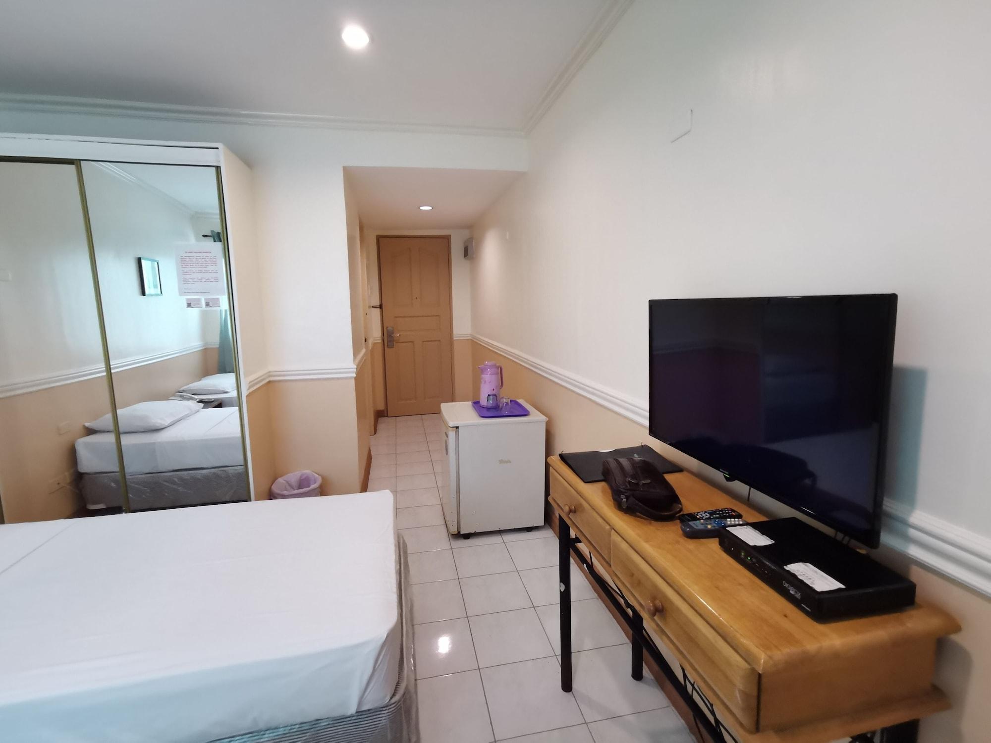 Metro Park Hotel - Cebu City Экстерьер фото