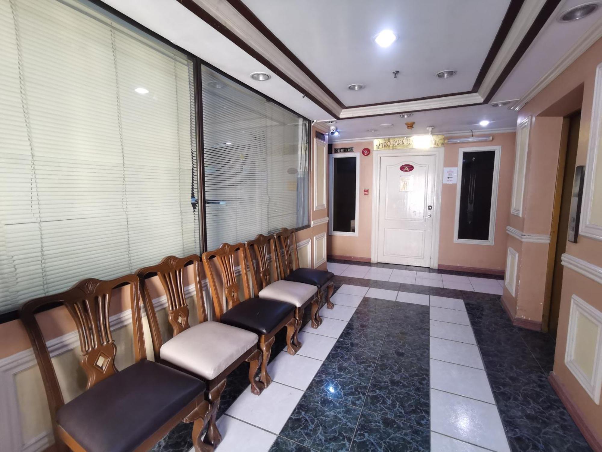 Metro Park Hotel - Cebu City Экстерьер фото